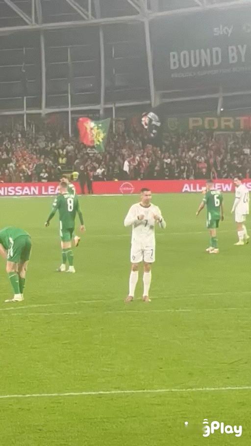 C罗糊涂啊，太糊涂了！长不大的小孩，比较任性，一如既往的自私没有担当，眼看无