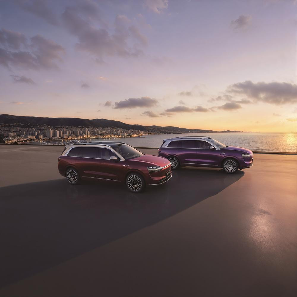 在2026年3月4日举行的鸿蒙智行技术发布会上，问界M9成功同步首发搭载新一代双