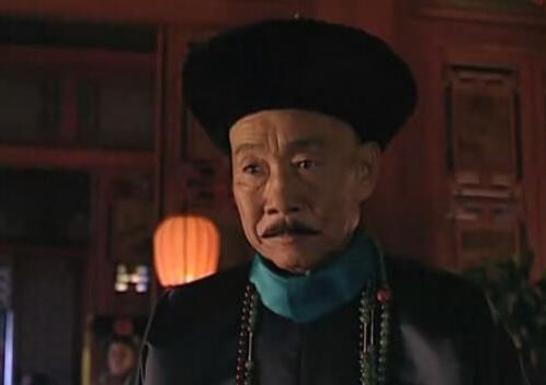 晚清有个怪现象：越是想当忠臣的人，最后往往把大清推得越远。荣禄被大清追赠为“文忠