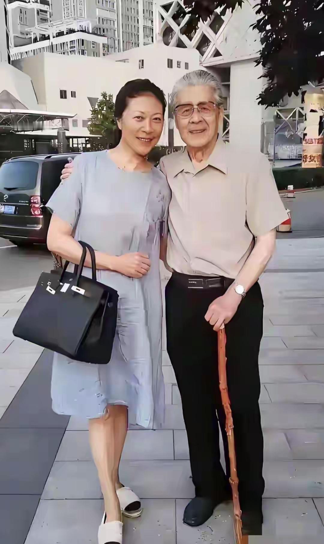 我敢打赌！90%的年轻人都不认识这些老演员，谁要是能认全，就算我输！