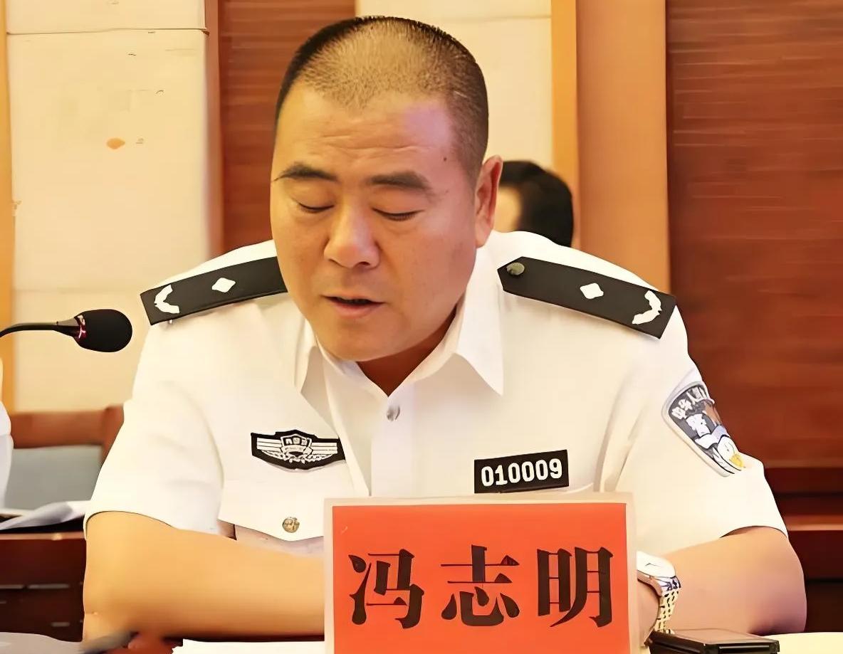 2014年12月17日下午，呼格吉勒图案平反仅两天，呼和浩特市公安局会议室的门就