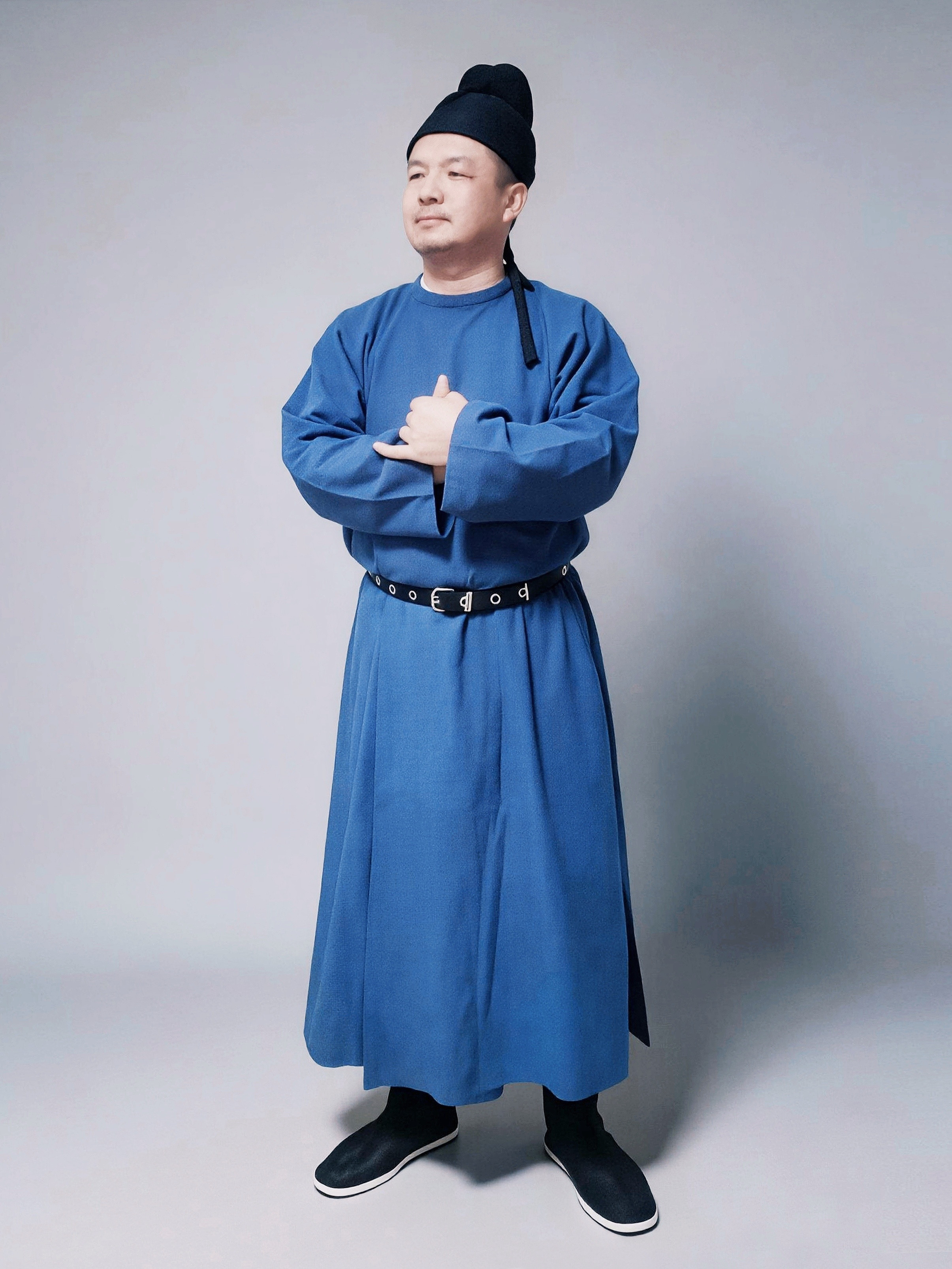 复古复大发了，复唐朝去了。大唐宣义郎从八品上国子监四门助教严风拜上。遇