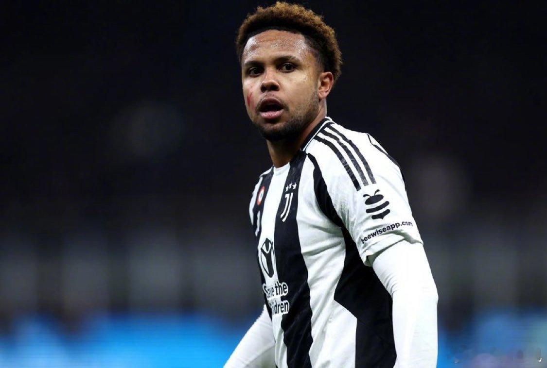 【他留下】罗马诺：尤文图斯即将与麦肯尼续约，虽然他近几周收到了国米，米兰，罗马在