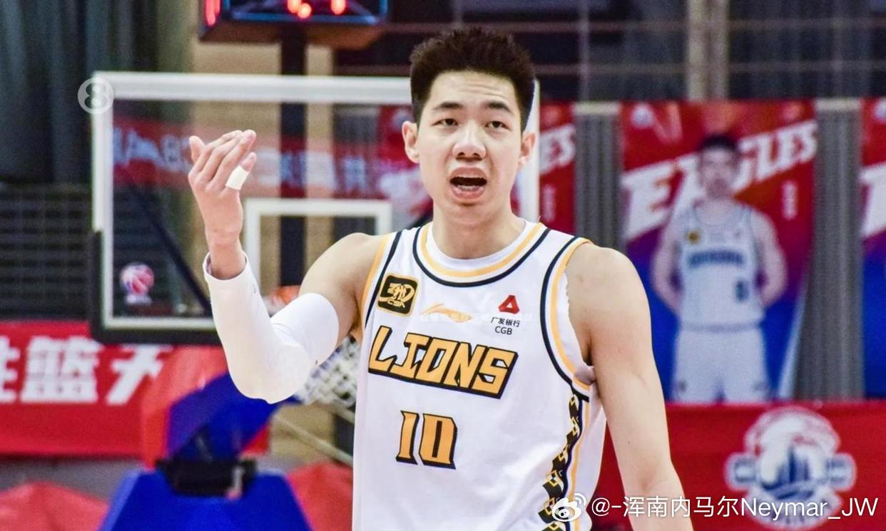 北京男篮已经形成了超级豪华的阵容，但还是有消息透漏出来北京男篮还有意浙...