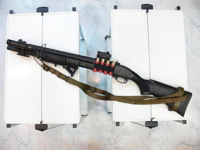每天认识一件兵器M870霰弹枪M870霰弹枪是由美国雷明顿公司于20世纪50年