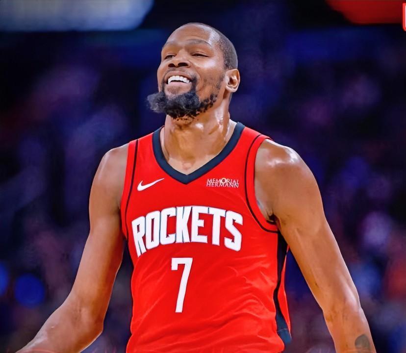 杜兰特这么打下去简直太爽了!詹姆斯看了都羡慕!1、很多人都有这个疑问:为什么不