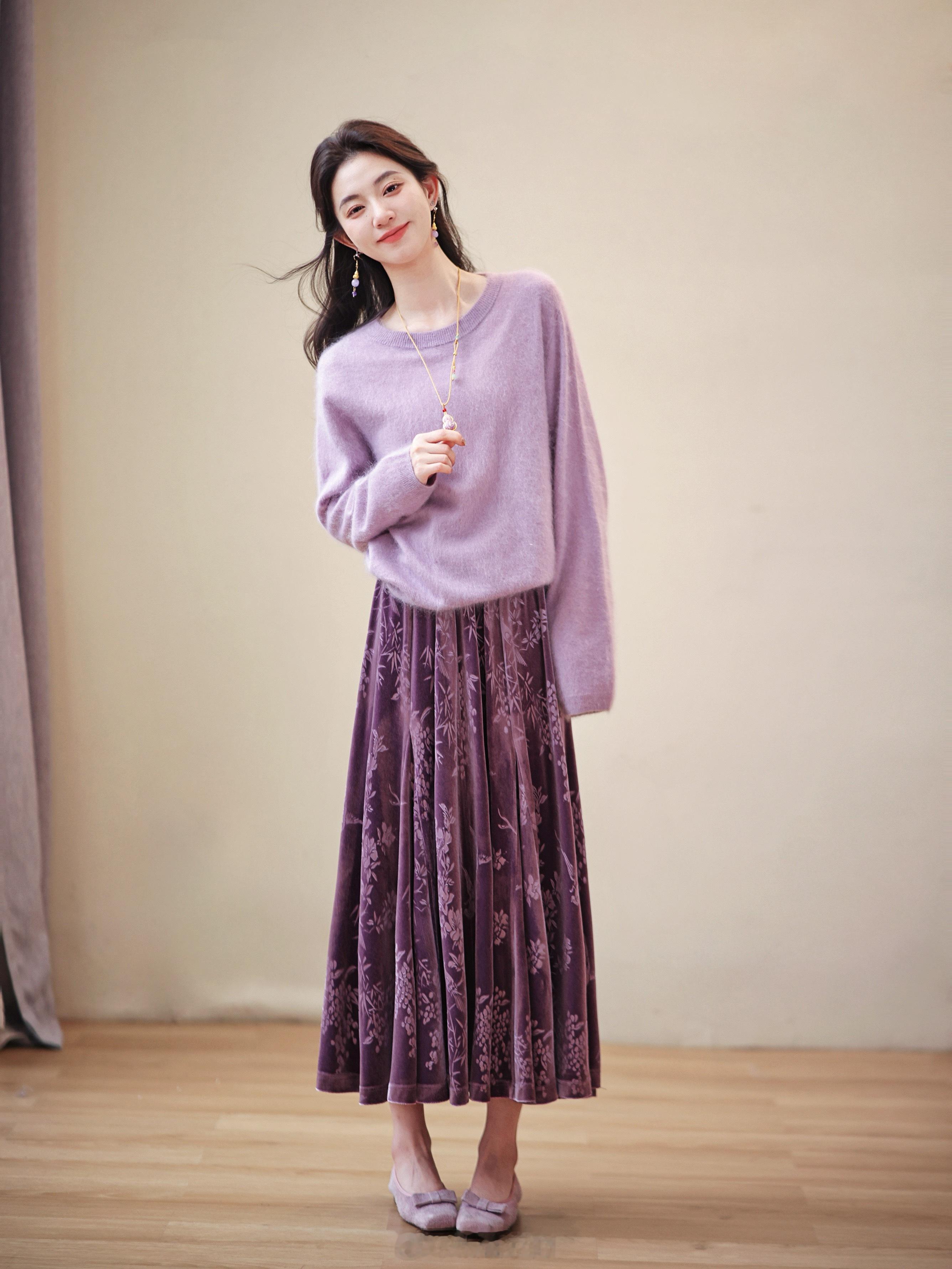 冬天真的离不开拉绒毛衣！真丝*羊绒像棉花糖一样巨巨舒服暖和度还在线！