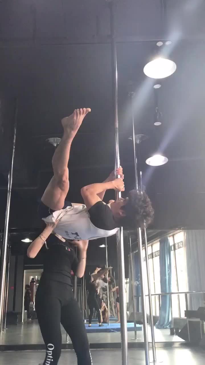 ANGELABABY 钢管舞 视频 $$$_土豆视频