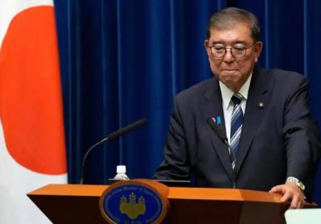 特朗普转身就走了，中美默契在这一刻淋漓尽致，日本举国为之震动9月7号石破茂刚