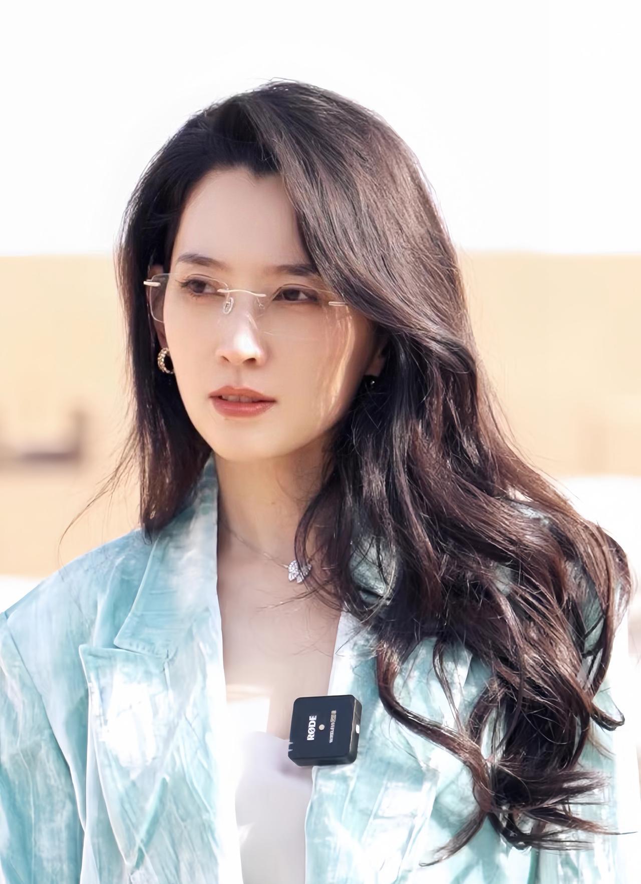 森林北给汪峰狠狠上了一课之前他战无不胜，在章子怡和宁静身上用的浪漫招数，在森