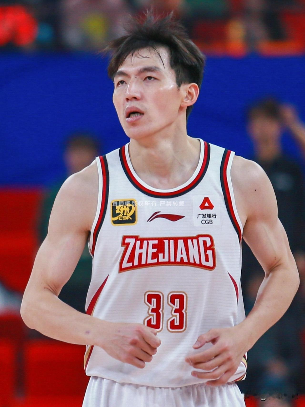 浙江挺进杯赛八强！浙江94：85力克新疆，看看球员数据，谁是赢球功臣？！01