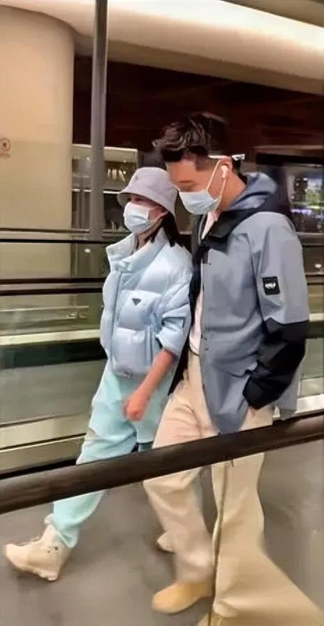 富家女离婚瓜！男方净身出户？向太曝猛料：某男演员正跟富家妻闹离婚。关键财产全