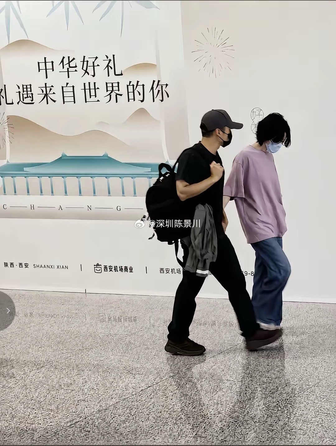 谢贤走了王菲最终没出现在葬礼上但我敢打赌，接下来王菲一定会出现在谢霆锋的青岛演唱