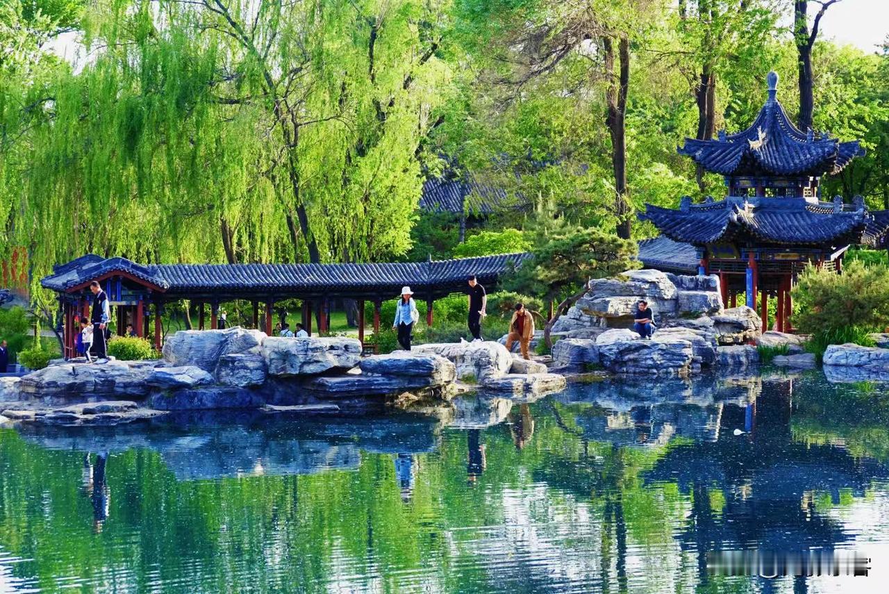 很多外地游客不清楚晋祠公园与晋祠博物馆的差别，让有些野导游钻两空子。晋祠公园是晋