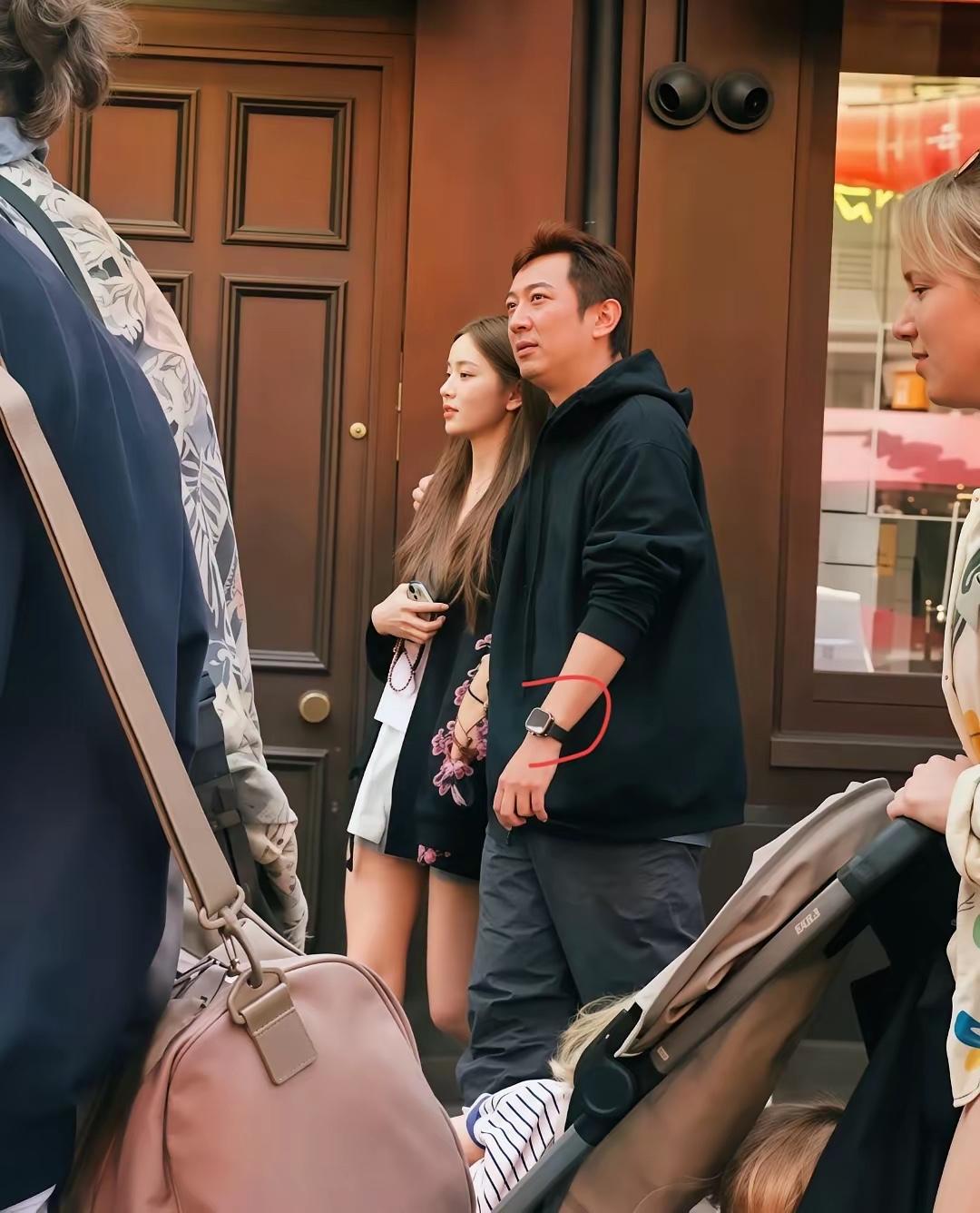 王思聪这个手表可能是我一年工资了
