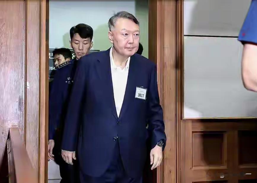 坐牢还能发大财?伊锡悦坐牢100天，收入6.5亿韩元!韩国前总统尹锡悦已