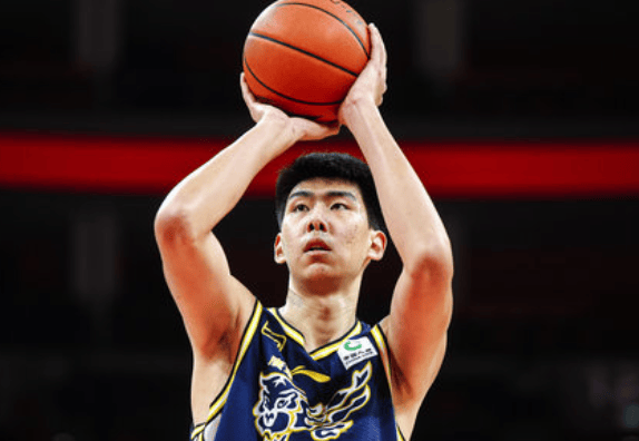 媒体人: 徐昕这个时间点请求交易很被动, 希望他已做好准备