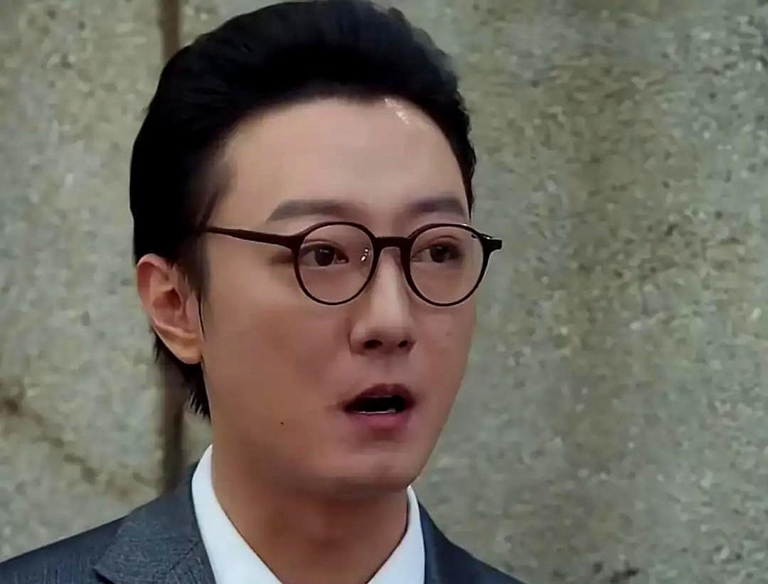 全搞错了，压根就不是一部剧！网上疯传的“厂长老师小秘书”狗血剧情，说佟丽娅演