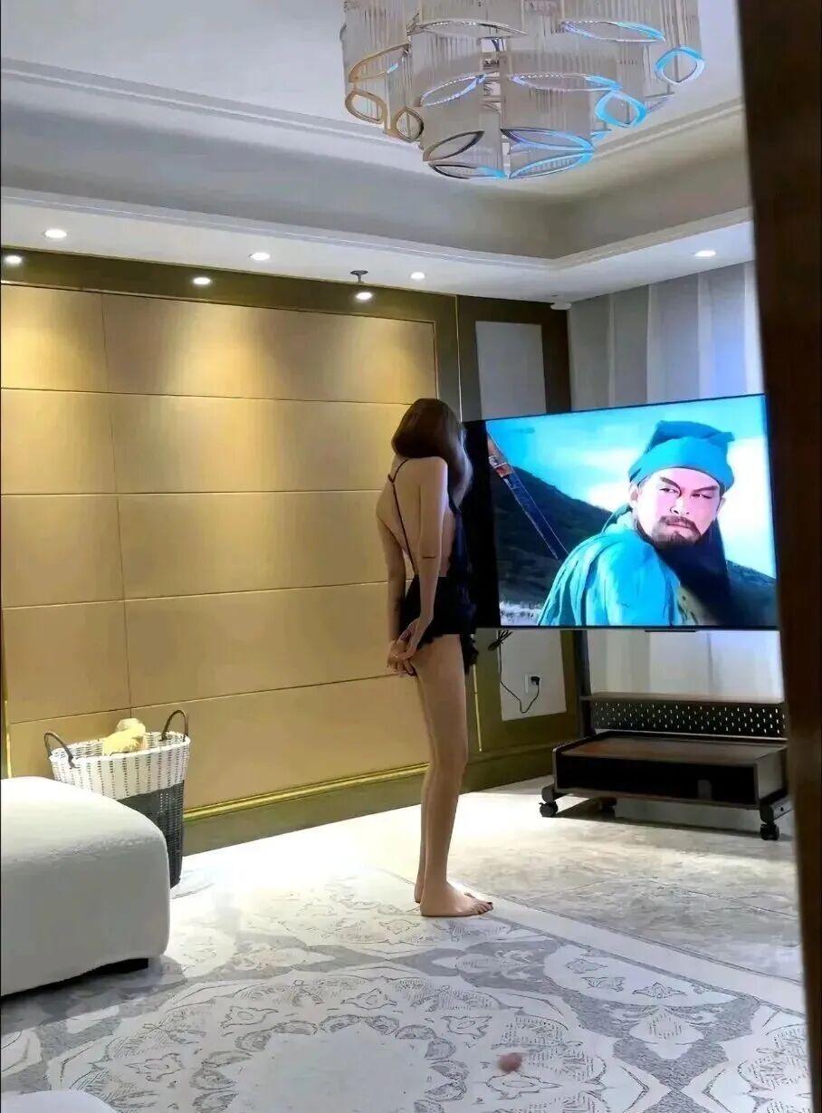 新三国好看还是老三国好看？