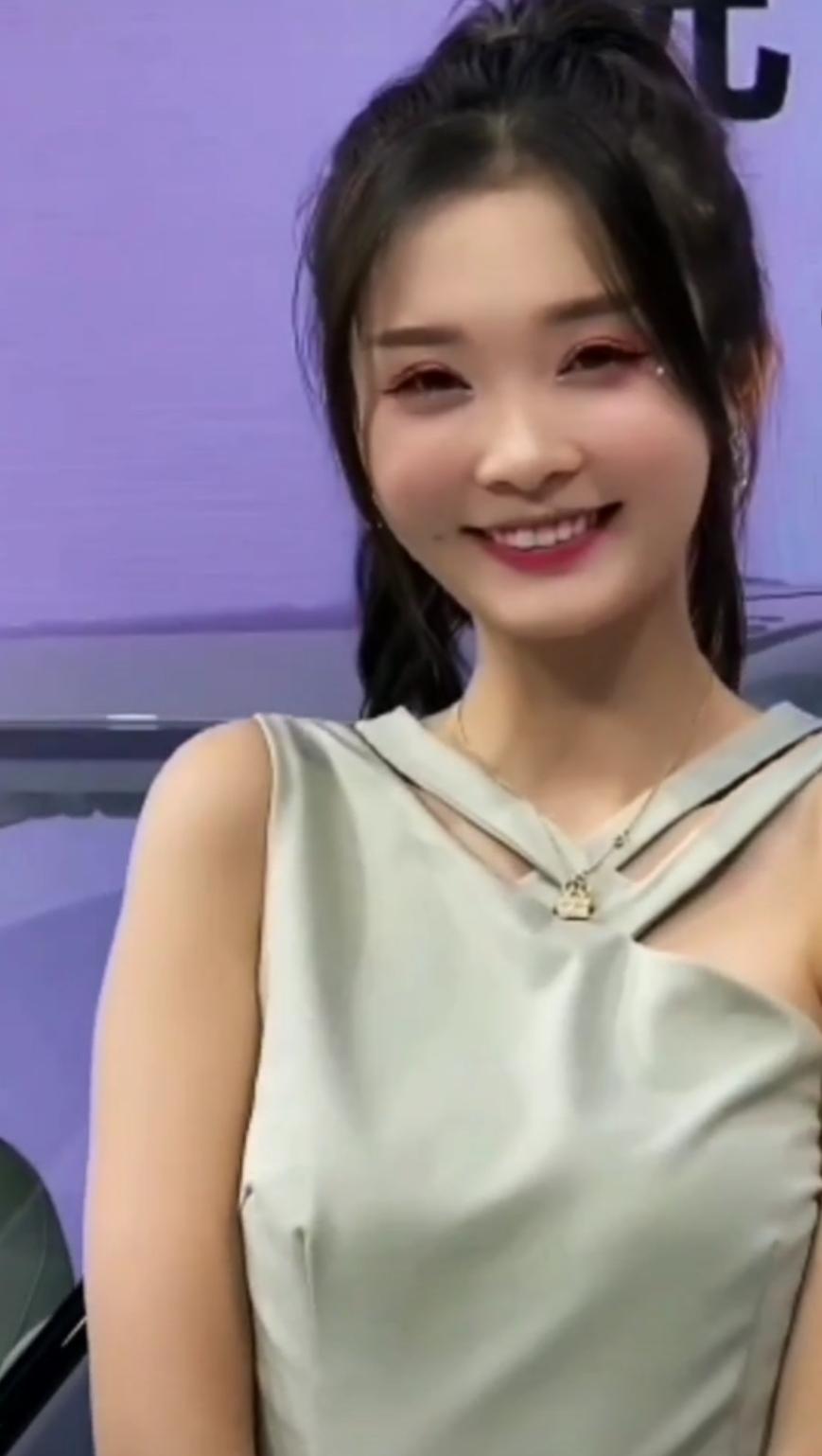 网红车模娱乐八卦车模鱼乐圈李凉凉
