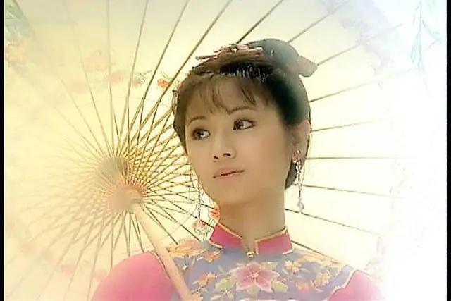 本想借夏雨荷清新脱俗，却遭全网质疑，济南文旅冤不冤？坐拥齐鲁千年文脉，名士