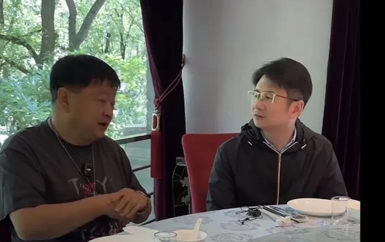 龙井村144店主露面了！洪剑涛发了后续！他回了一趟龙井村，与真正