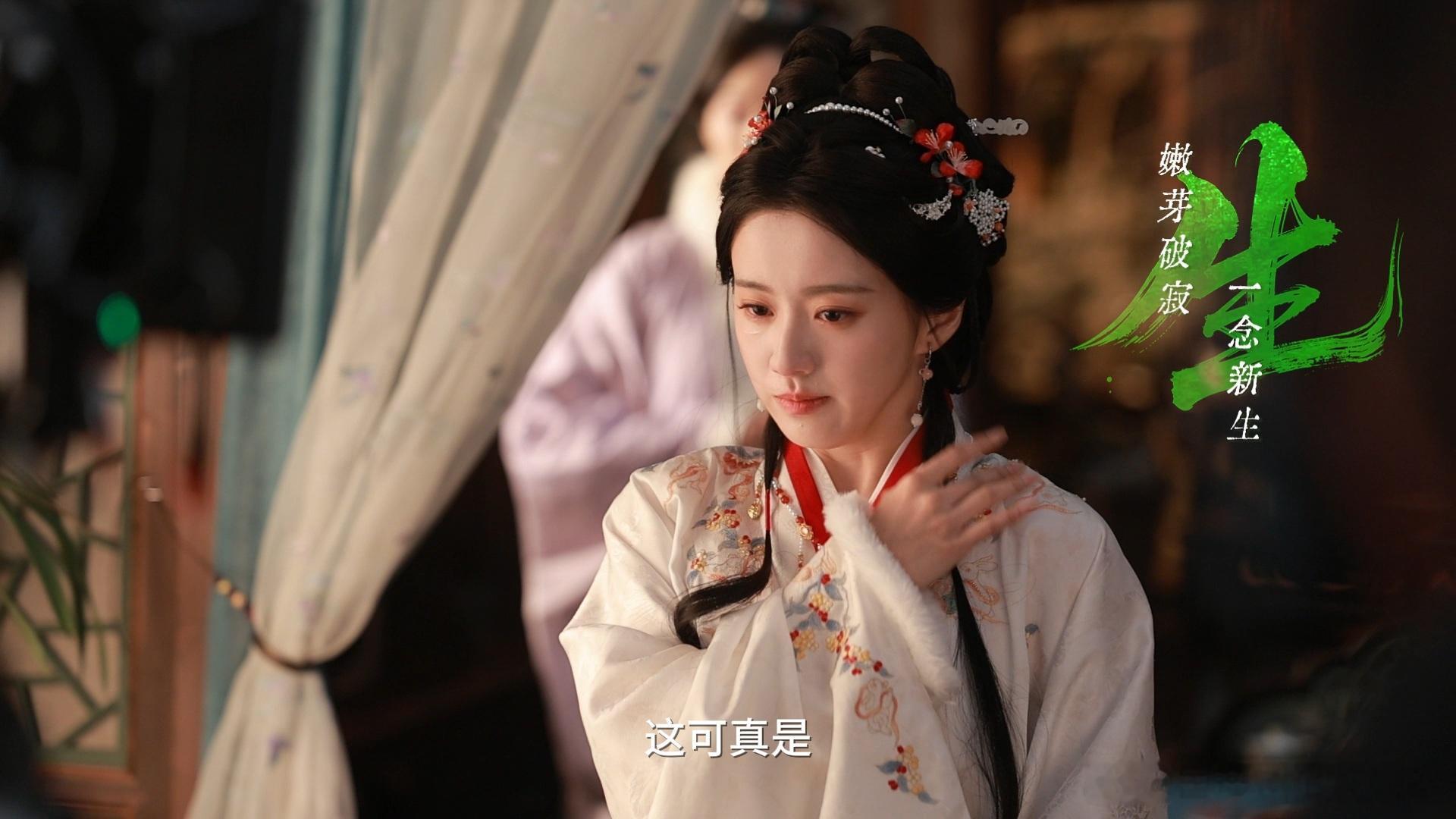 包上恩包上恩2分钟换了30套衣服短短的两分钟给我看得目瞪口呆，眼花缭乱的衣服直接