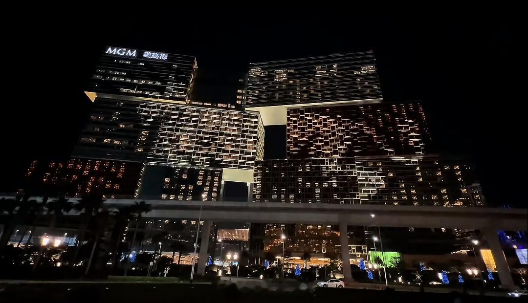 听说美高美酒店一出现狮子，就说明有亿万富豪进场了​​​