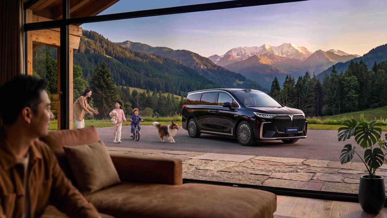 很多人一直觉得：MPV这种大车，和“智能驾驶”关系不大。但这次岚图梦想家的