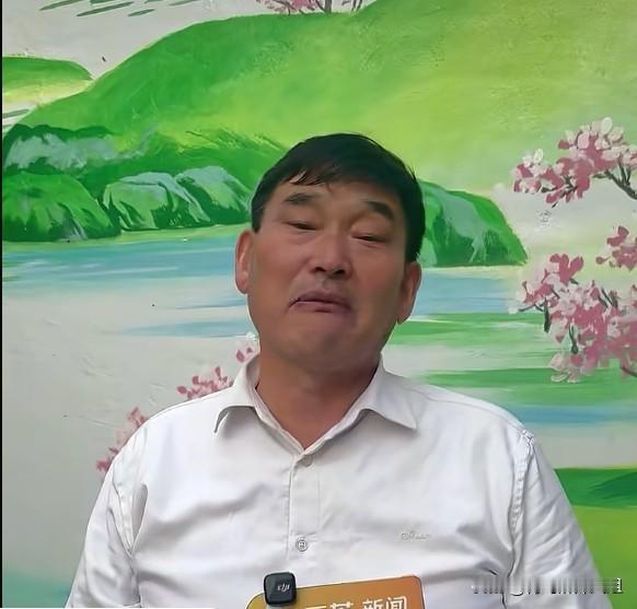 大衣哥谈演出初心：主办方用心付出，观众与文旅就是衣食父母。大衣哥朱之文在接受采