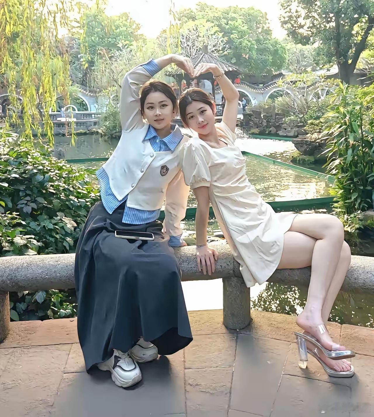 这对姐妹彩礼要的一样，都只要18万8，是你你会选谁？