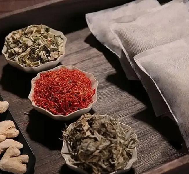 男人日常补肾气（温和不燥，重点养）男人养肾，不用猛补，家常食材慢慢调理最稳妥