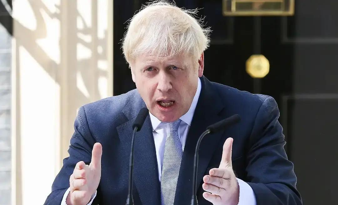 果不其然。英国前首相约翰逊突然宣布了反对美国对乌“28点和平计划”的立场。