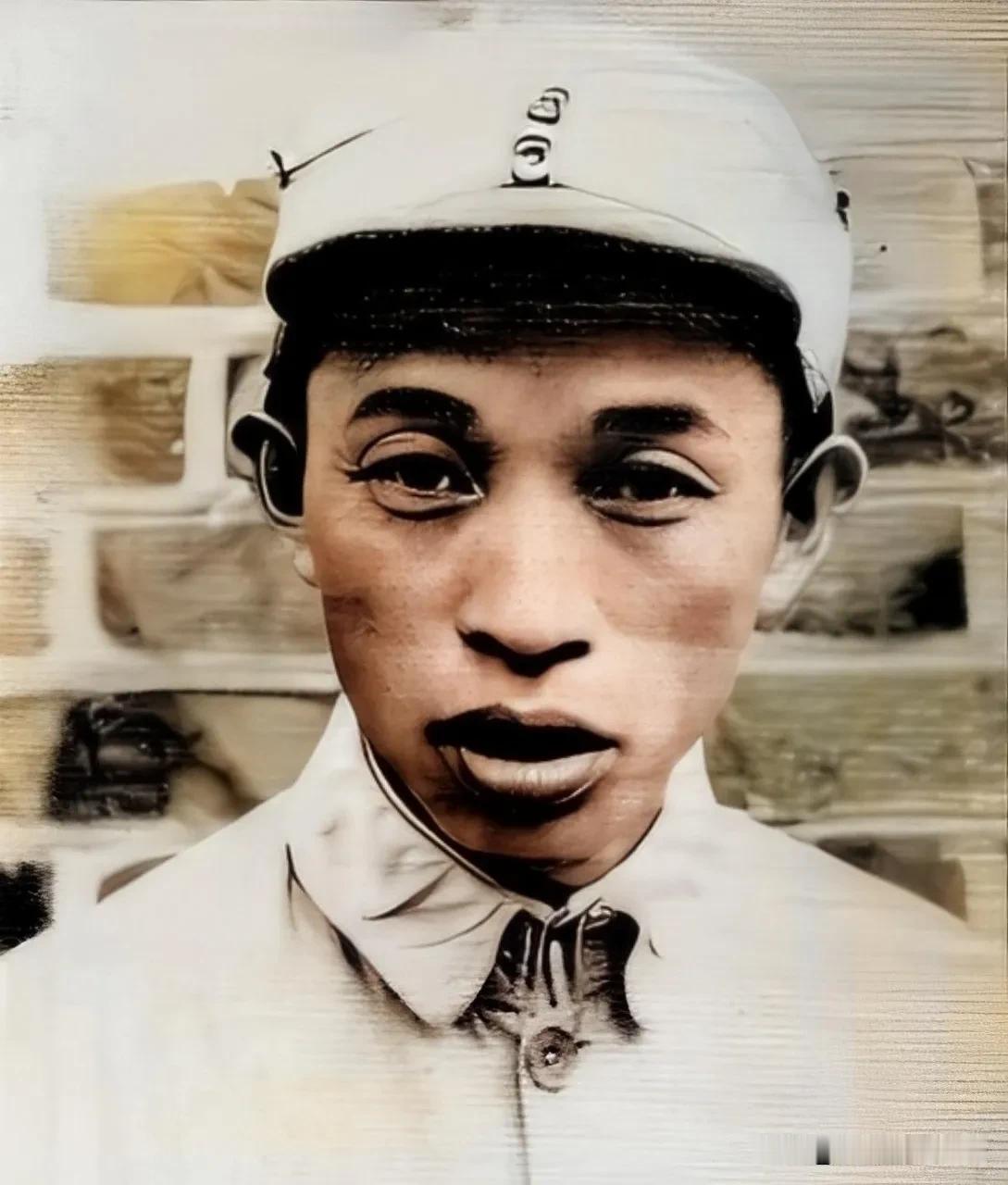 1943年,一名侦察员慌慌张张到新四军第6师16旅旅部报告：“旅长，不好了，我在