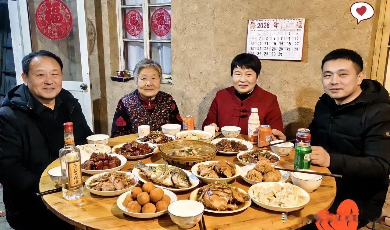 过年最让我佩服的女人：结婚十年，从不回婆家过年我最佩服的就是我弟媳，结