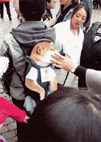 背上它，我就是街上最靓的仔