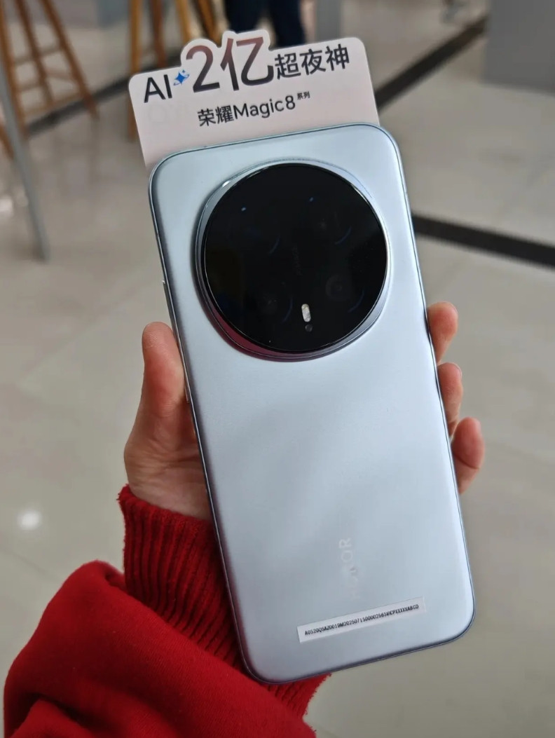 magic8配置这么高怎么没有销量呢？最新的第五代骁龙8至尊版的处理器，跑分能