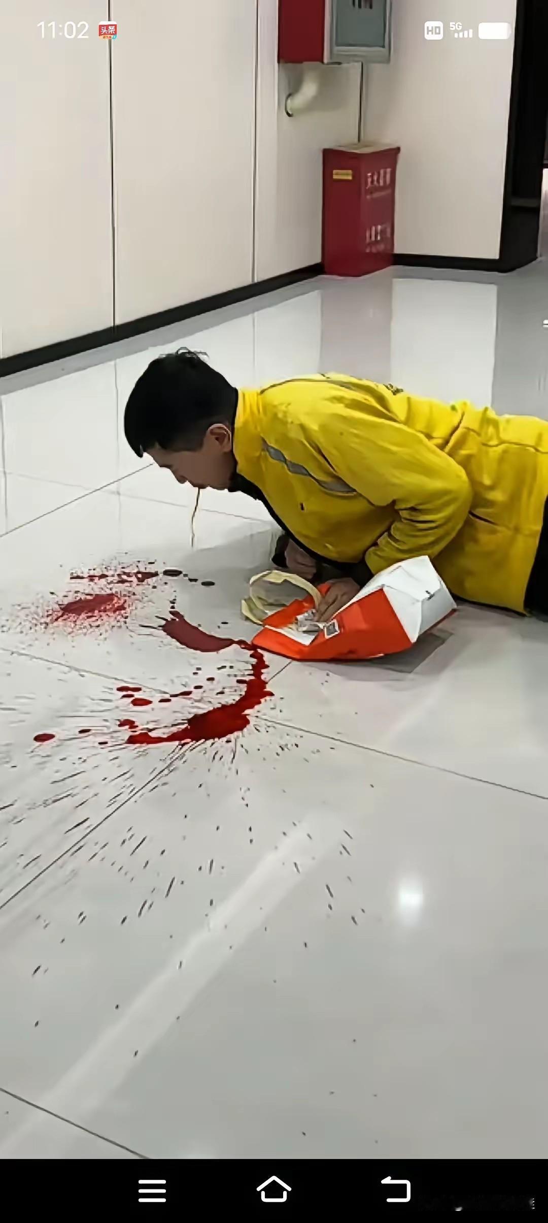 31岁的外卖小哥小黎，给所有男人提了个醒不是因为工作太拼，也不是因为收入不高