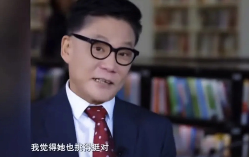 叶璇想和李国庆炒CP，可李国庆愣是不接招，还对记者说，我从来没有和叶璇单独吃过一