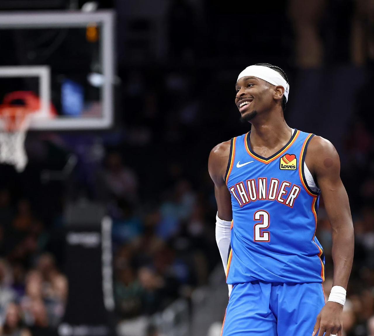 雷霆144-112大胜爵士，亚历山大出战30分钟拿到31分，又是三节打卡下班。