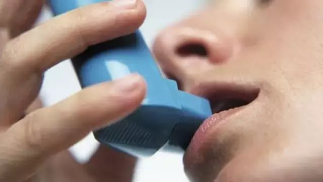 吸入激素治疗哮喘, 吸入激素的种类、剂型和用法, 治疗的注意事项