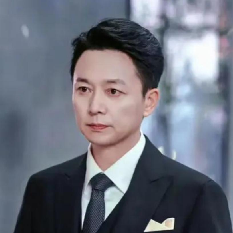 刘奕君二婚我不意外，女儿学高尔夫也不意外！最刷新认知的是，有人说他当年离婚净