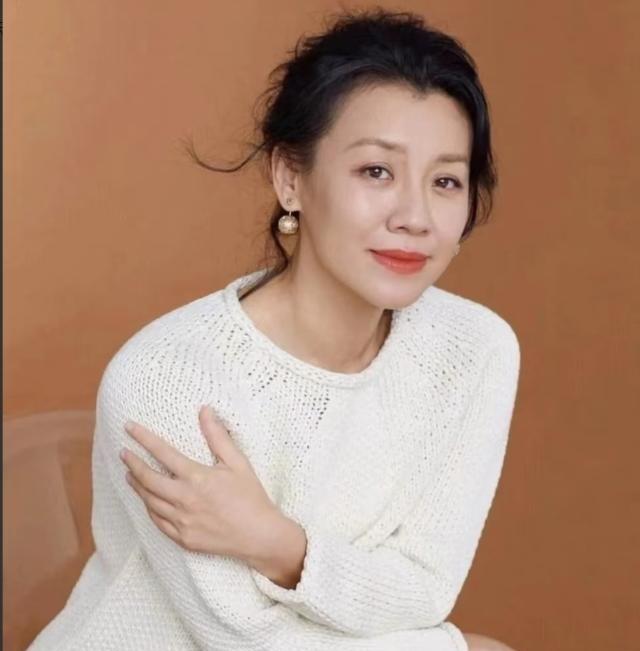 演员刘琳说：：我一直想要生孩子，结果35岁开始，第一次胎停了，第二次又胎停了，挺