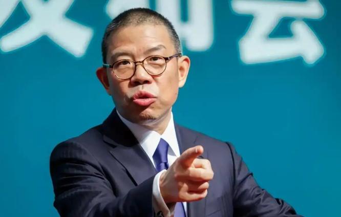 梁文锋规矩真硬！前首富钟睒睒3.54亿投DeepSeek，只给份额不给权，锁死五
