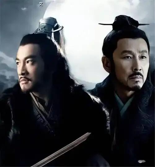 项羽的失败更多是外交的失败，刘邦的胜利更多是外交的胜利。从军事上看，项羽的军事