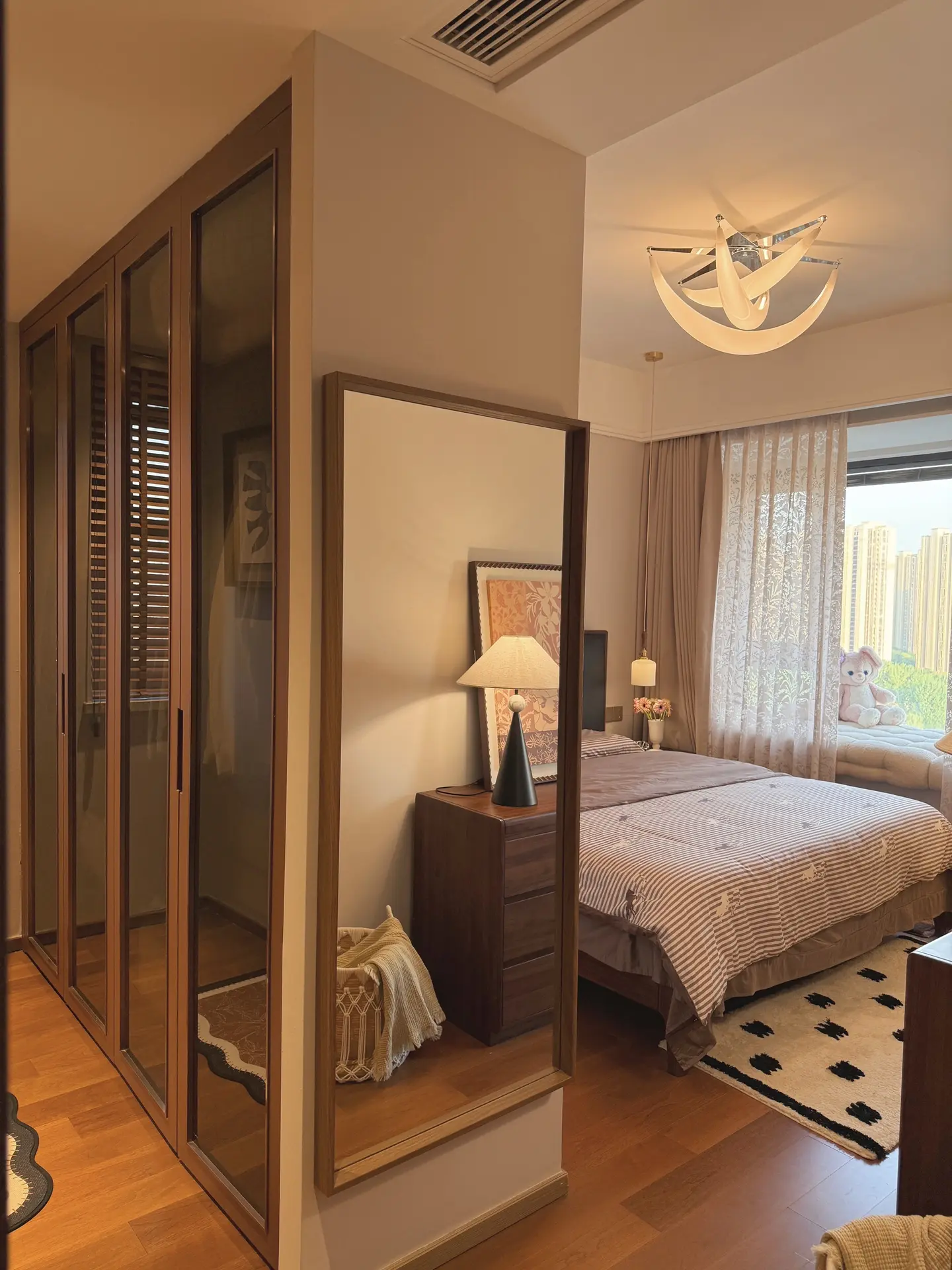 氛围感的小卧室，真好宅！