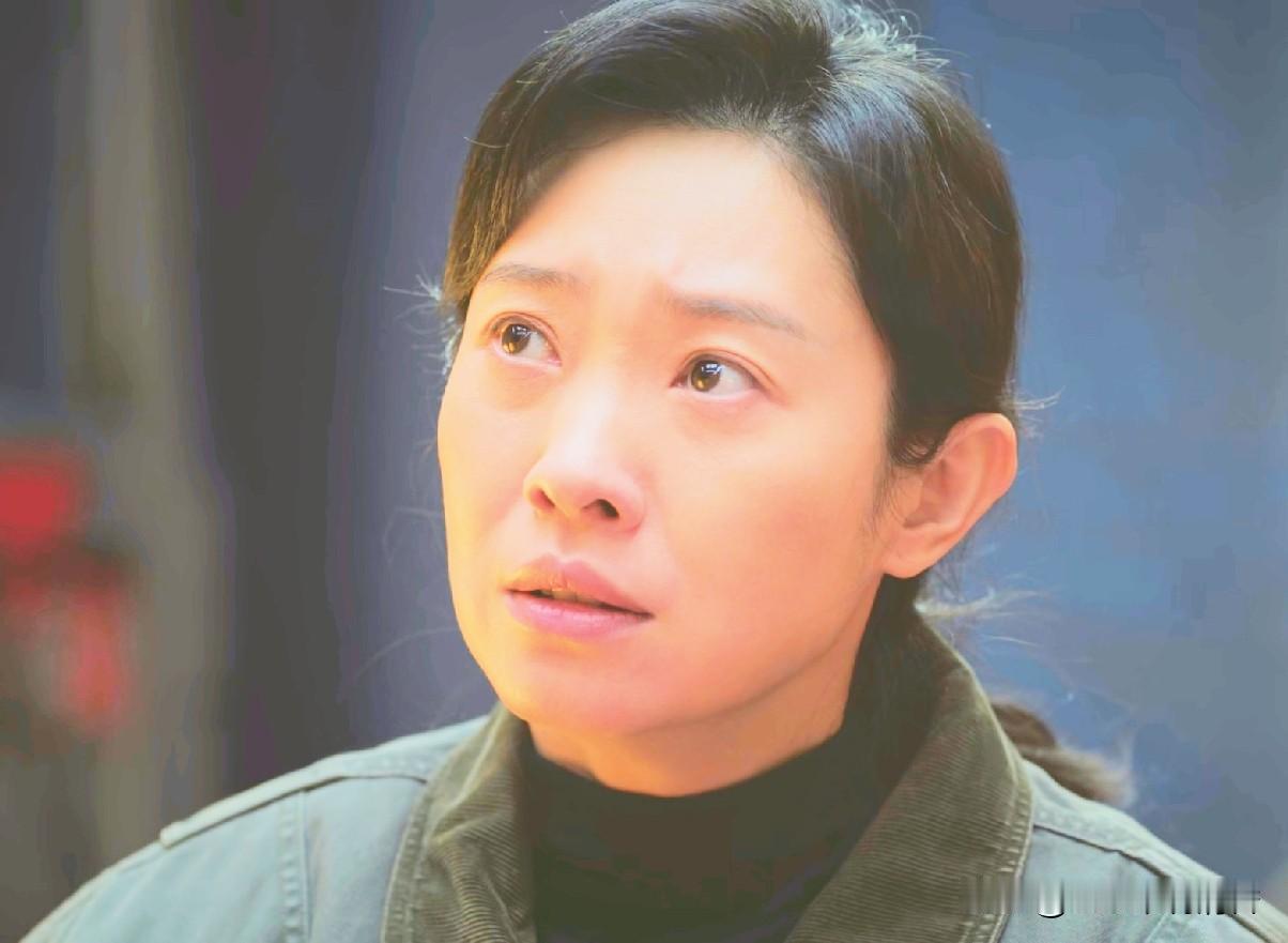 电视剧《余红旧事》中，直到刘娟（王佳佳饰演）看到弟弟刘阳（张哲华饰演）的一条皮带