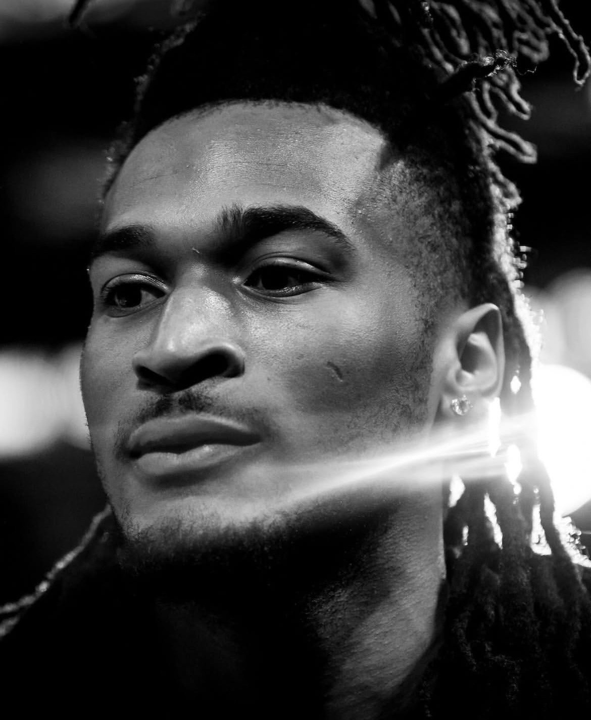 晚安马刺正是一年好冬景，且盼落雪又逢君。晚安刺蜜明天见晚安心语｜卡斯尔