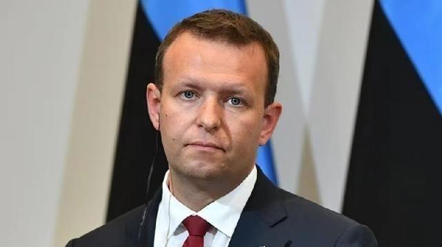 就问中国怕不怕？强大的爱沙尼亚曾向中国发出最后通牒，让中国必须在爱沙尼亚和俄罗斯