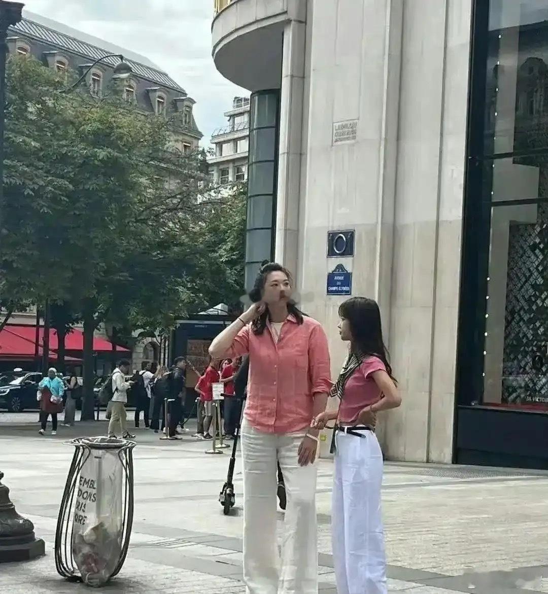 天呐，没想到真人这么大​​​